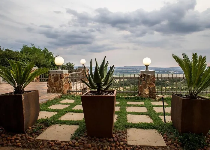 Eagles Nest Estate Luxury Guest House