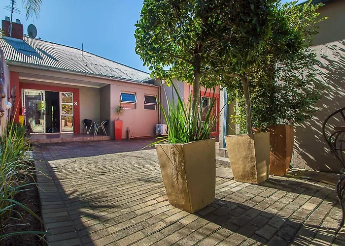 Saffron Guest House